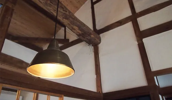 古い柱を使ったリフォーム